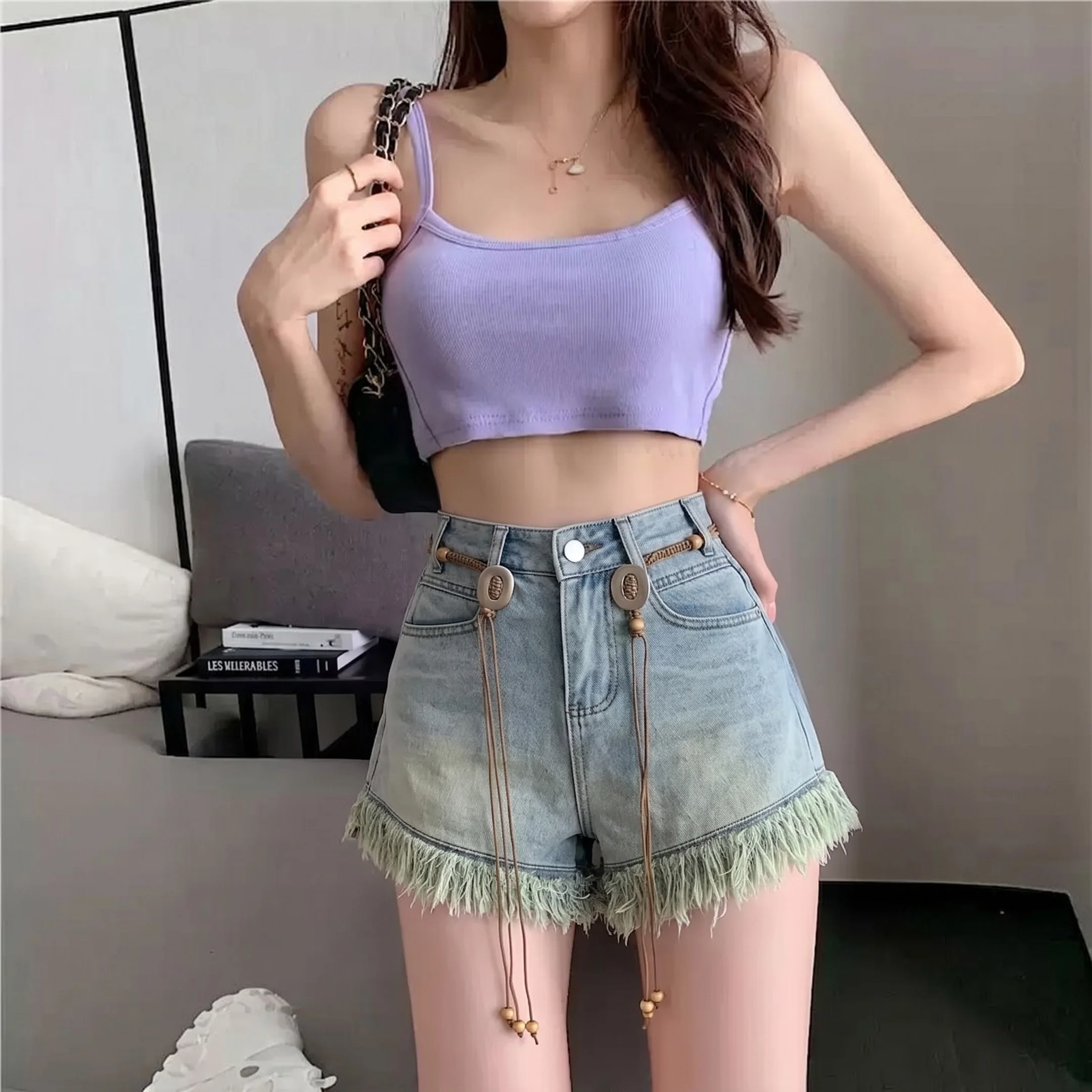 High Waist Loose Fit Women's Denim Shorts 2026 New Style Bell Bottom Chain Waist Design Casual Versatile Hot Pants