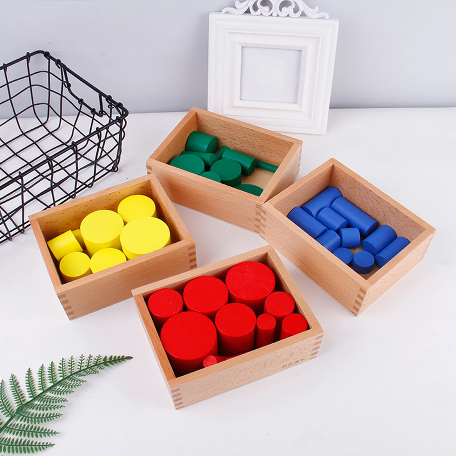 Montessori farbige Zylinder mit Karten box interaktives Spielzeug sensorisches Material knopf los für die frühe Entwicklung für Kinder im Vorschul alter