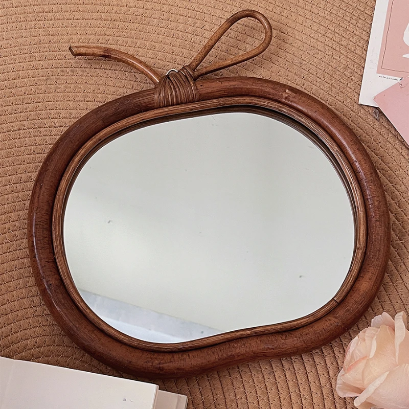 

Asymmetrical Decorative Mirrors Makeup Desktop Retro Cute Hanging Decorative Mirrors Wooden Irregular Ozdoby Do Pokoju Decor