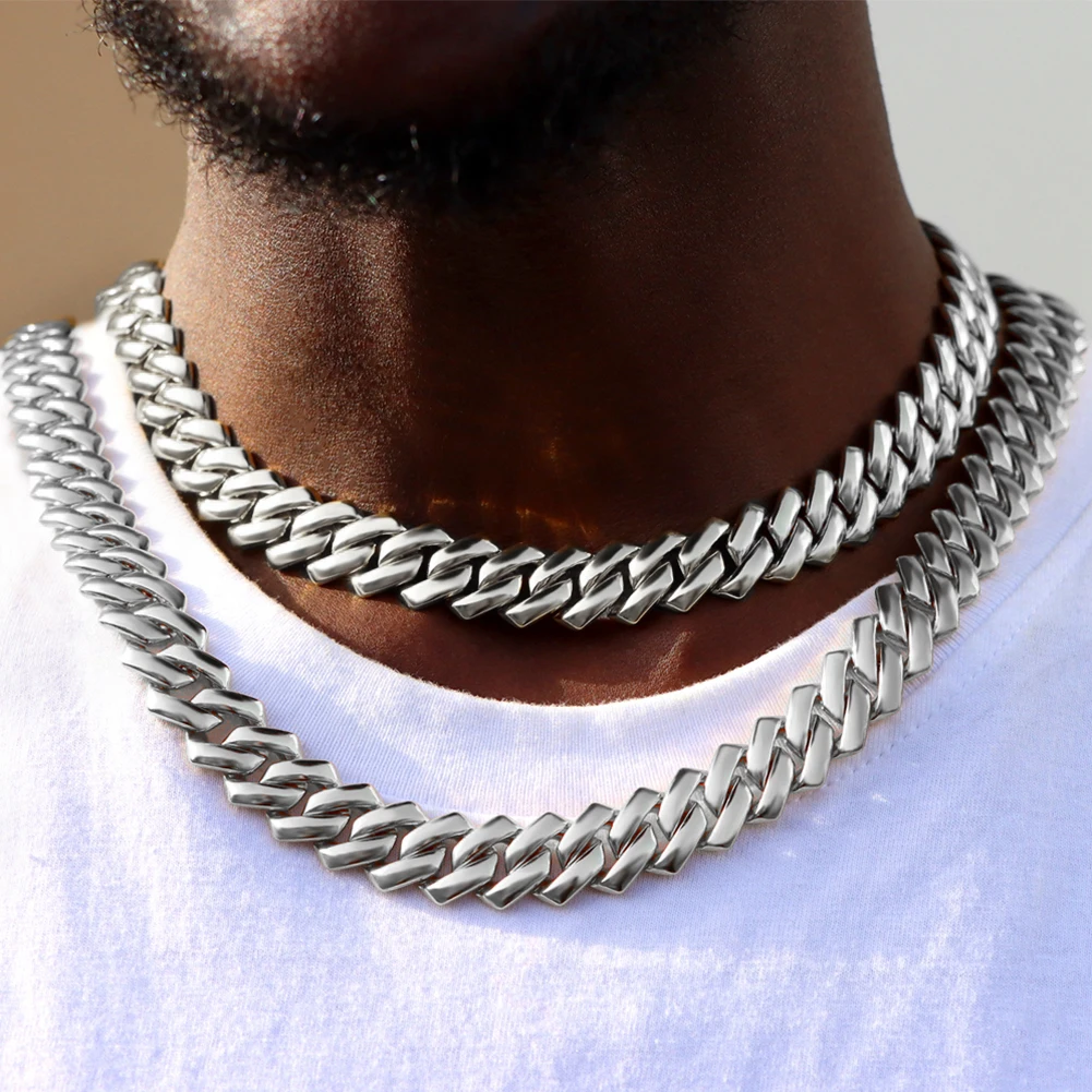 2023 New Miami Men Cuban Chain Chunky Necklaces Hip Hop Luxury Black Gold Silver Color Plated Metal Necklaces Jewelry Wholesale