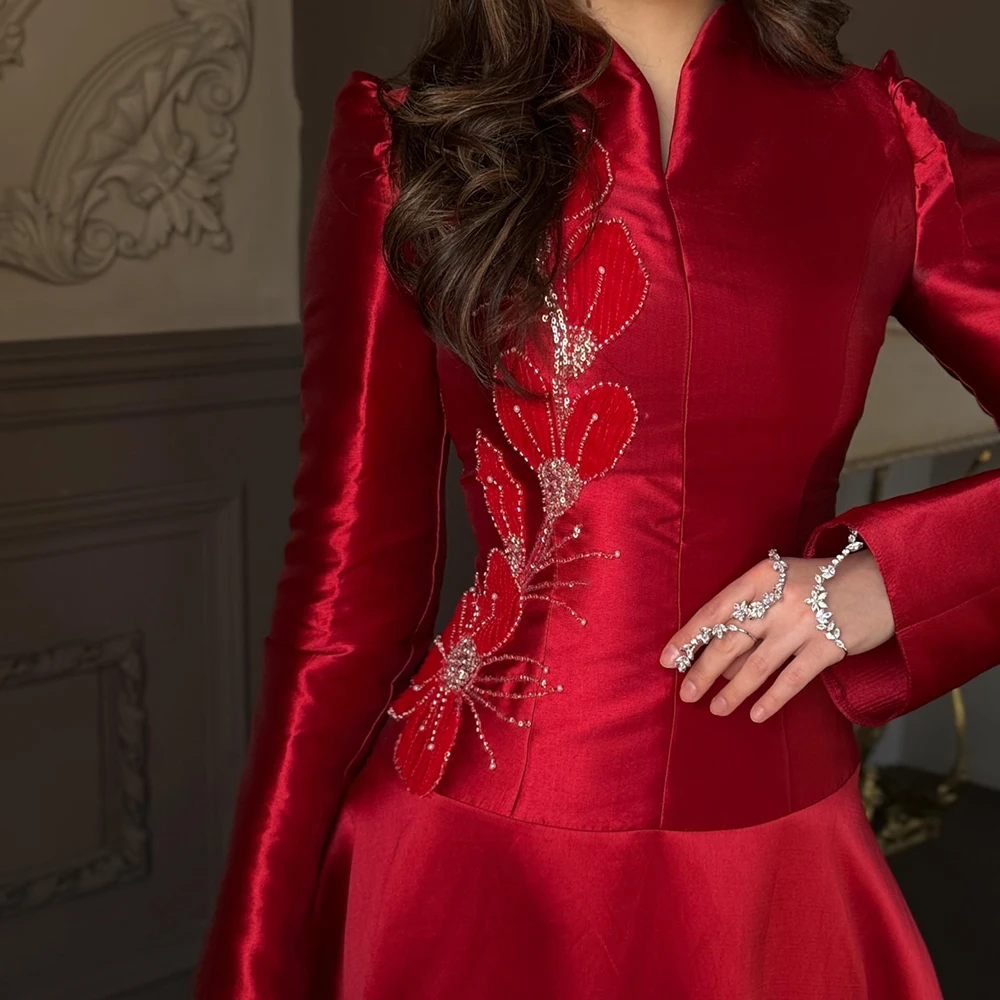 Abiti da sera a trapezio personalizzati Abito da ballo a maniche lunghe con collo alto lungo fino al pavimento Abito da festa drappeggiato semplice con fiori di paillettes alla moda