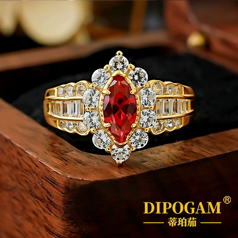 

Изысканное кольцо из серебра 925 пробы с рубином «Павлиний кровавый рубин» огранки «маркиз», в винтажном французском придворном стиле, элегантное, роскошное, премиум-класса