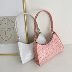 Bolso de compras exquisito de cuero para mujer, bolsos de hombro Retro informales, bolso de mano con cadena de Color sólido, 2023