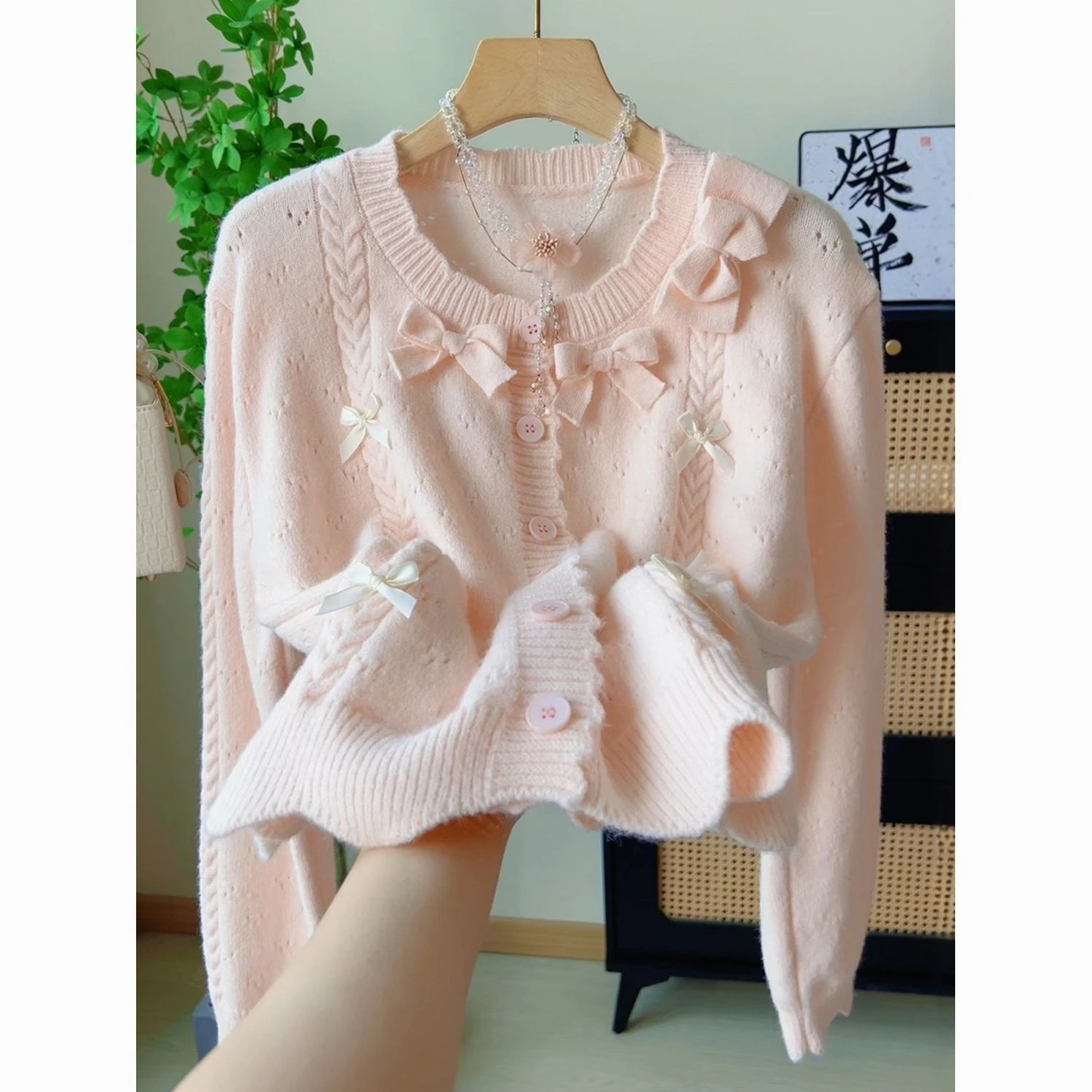 

Уютный женский вязаный свитер Sweet Sister: зимняя верхняя одежда, свободный крой, корейский стиль, повседневный, с узлом, для отдыха