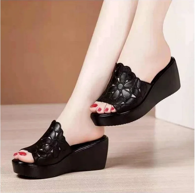 Summer wedges Sandals Thick Bottom High Heel Waterproof  hollow flowers Platform Slippers Fashion women shoes heels slippers