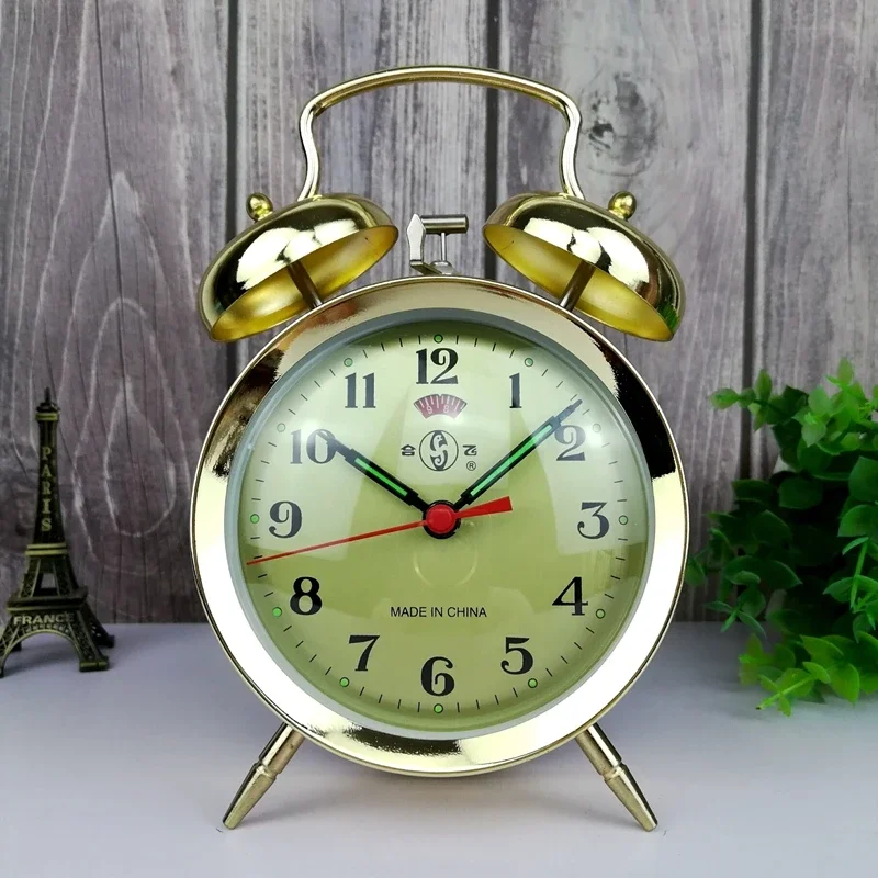 Metal Mechanical Alarm Clock Clockwork Vintage Bedside Table Clock Silent Gold Clocks Chick Pecking Rice Antiques Luxury Decor