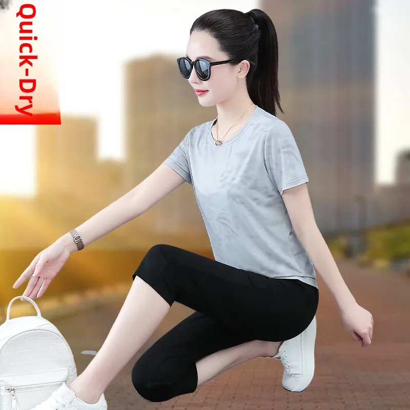 

Комплект для спорта из ледяного шелка: женский летний тонкий повседневный быстросохнущий комплект для бега с брюками 7/8 и футболкой с круглым вырезом и коротким рукавом