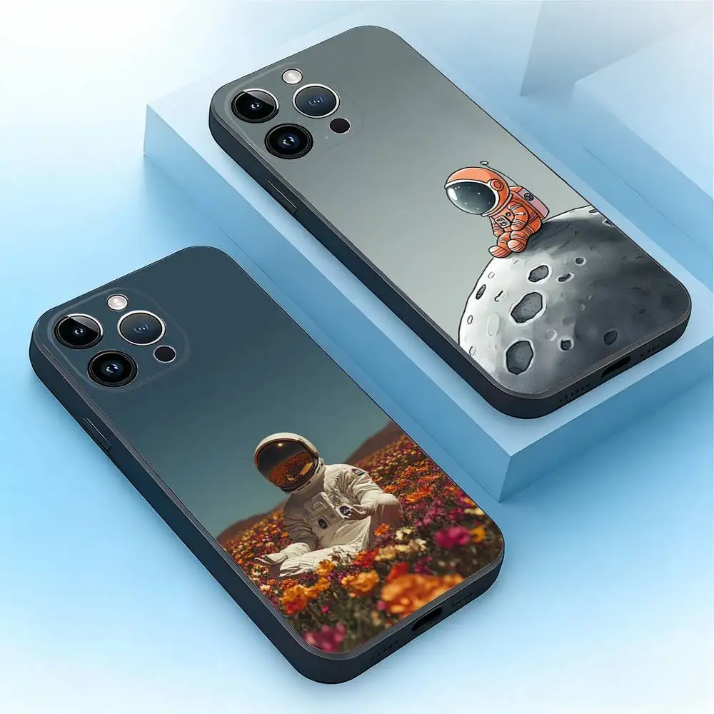 

Astronaut Phone Case For iPhone 17,16,15,14,13,12,11,Pro,Max,Plus,Mini,Air,SE Anti Fall Black Matte Soft Bumper