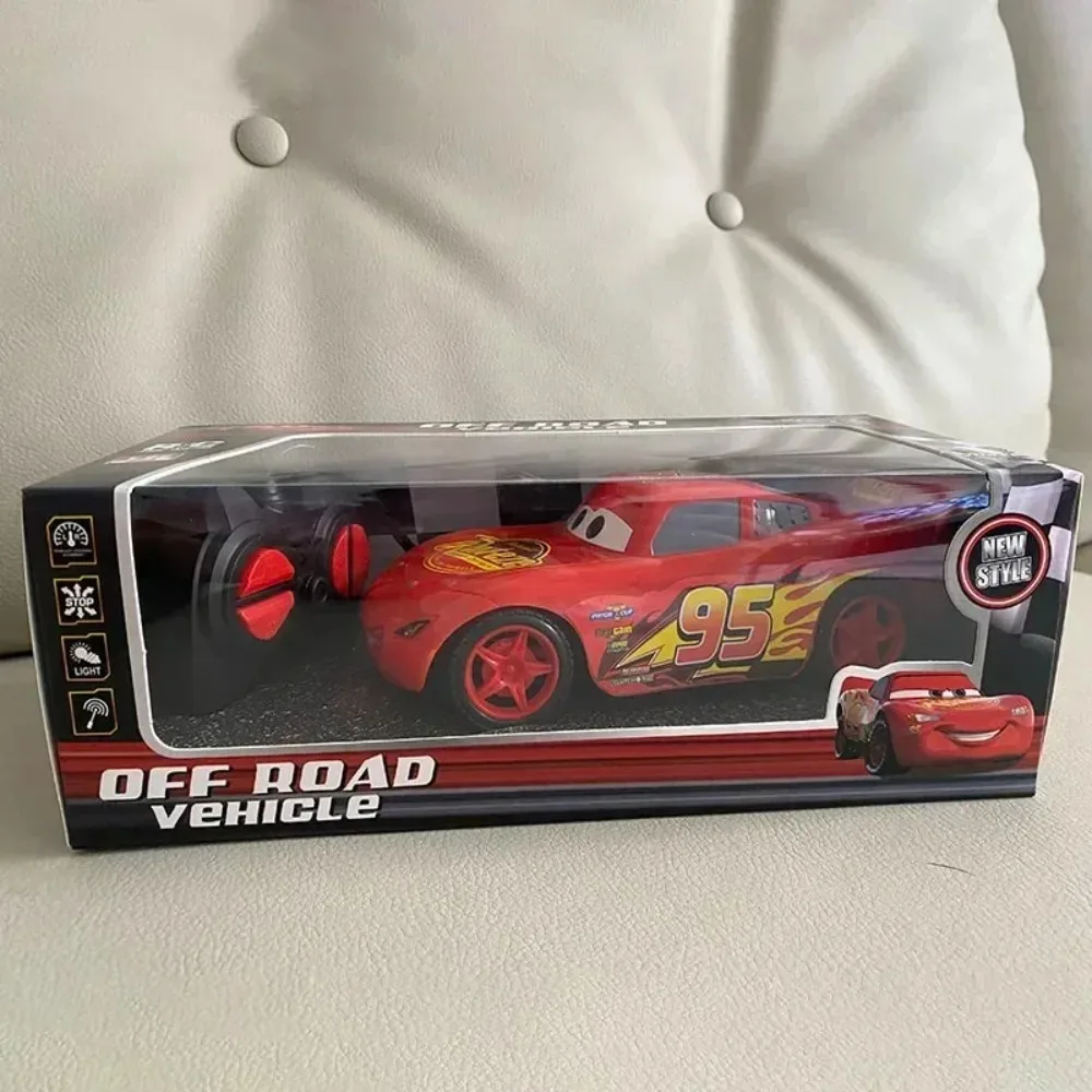 ديزني بيكسار كارز 3 التحكم عن بعد نموذج التحكم الكهربائي سيارات لعب البرق ماكوين سباق السيارات الرياضية نموذج سيارة لعب الاطفال هدية