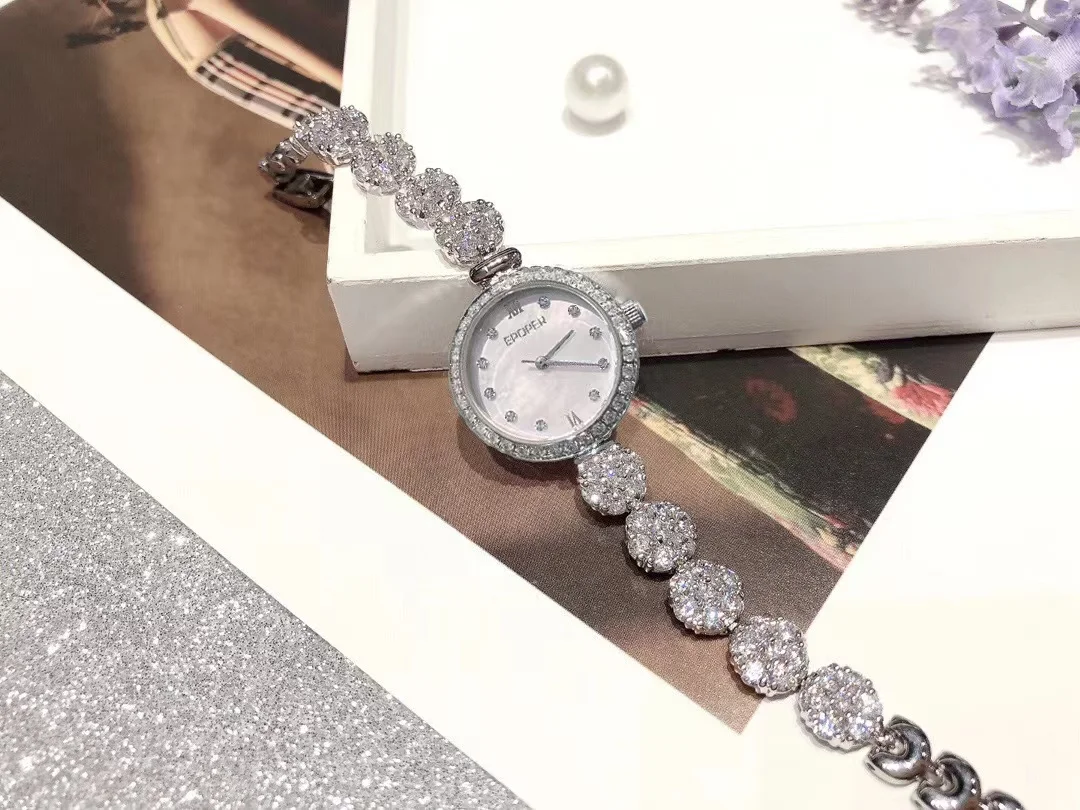 EYER  Fashion Jewelry Shining Crystal Bracelet Watch Women's Elegant Casual Princess Style Watch Luxury Design Jewelry For Women