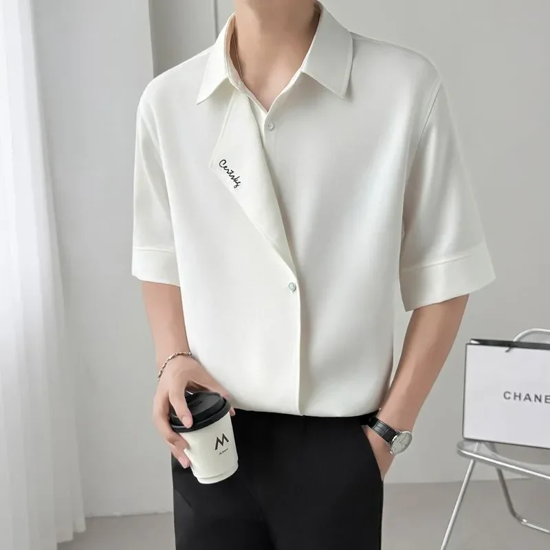 

Men's White Asymmetrical Button Down Shirt with Short Sleeves and Small Embroidery Loose Fit Casual Top