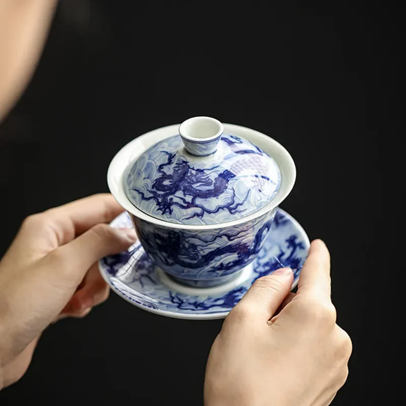 blue and white Style Ceramic Gaiwan Teacup Handmade Chinese Dragon Pattern Tea Tureen Bowl Retro Porcelain Teaware  150ml