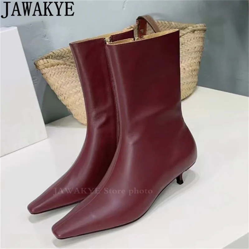 

Pointy Toe Low Heel Ankle Boots Women Real Leather Chelsea Short Boots Winter Luxury Brand Slim Runway Fashion Week Boots