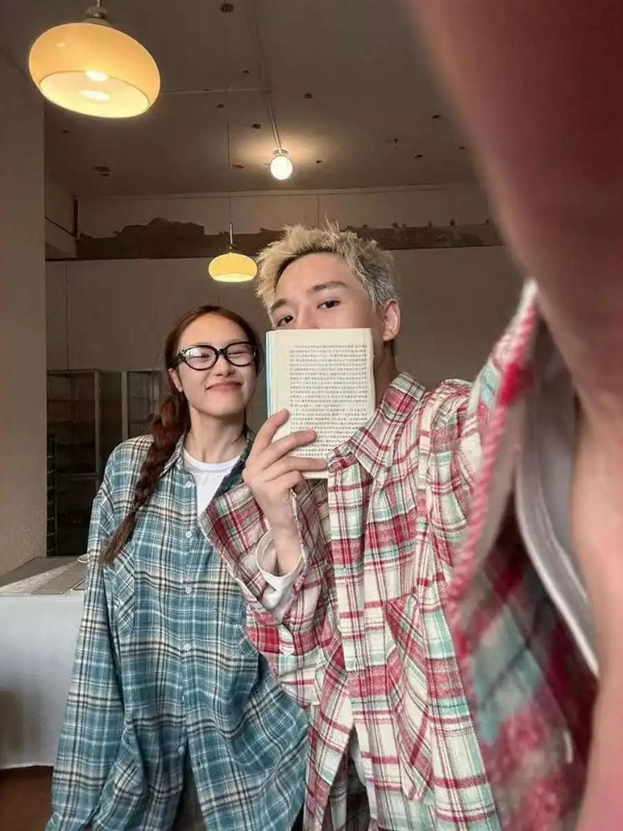 

Американское ретро Brued Plaid irt пальто Long Sve женское мужское повседневное свободное пальто для мужчин и женщин новый весенний откидной воротник