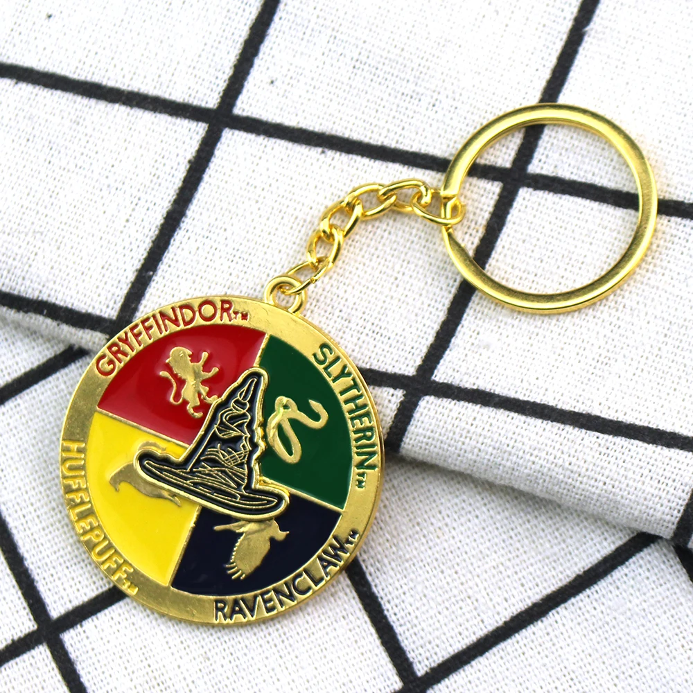 Hogwarts Magical World Series Keychain Harries Enamel Key Ring Decoration Potters Pendant Car Backpack Ornaments Props Fans Gift