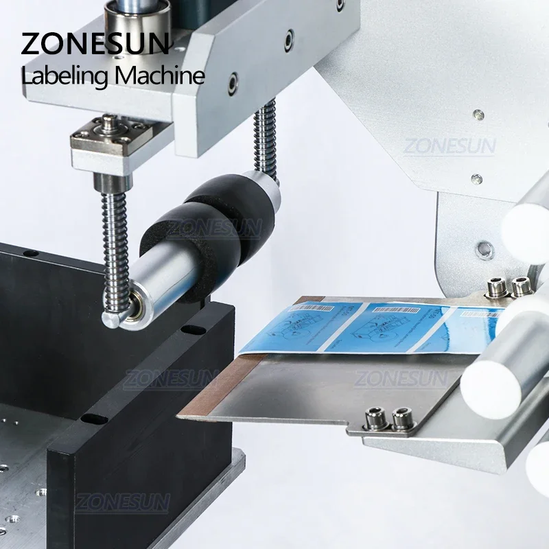 ZONESUN XL-T803 Semi-automatic Model PET Plastic Model Arc Surface Flat Bottle Sticker Labeling Machine Label Dispenser Machine