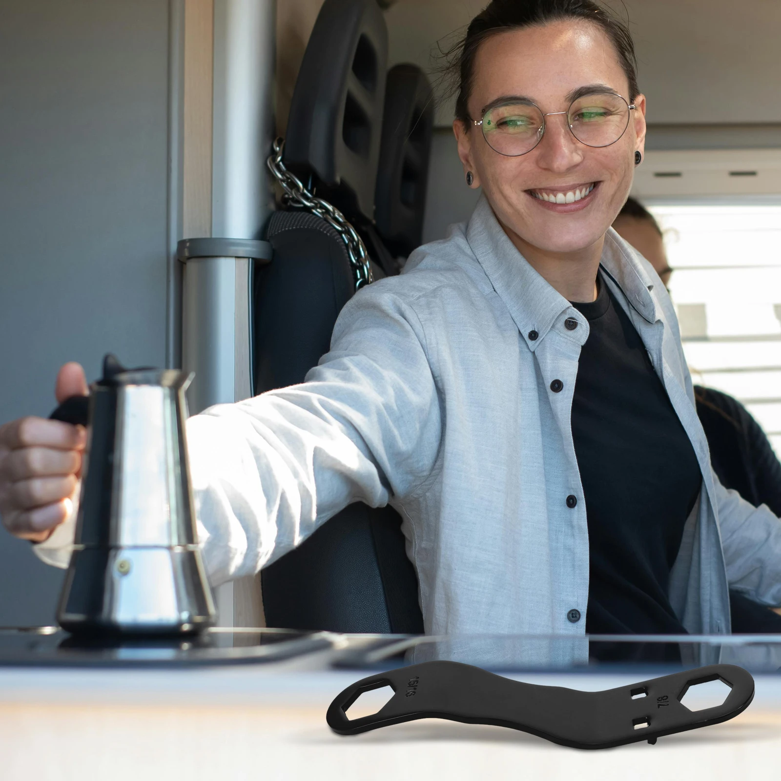 

Water Heater Wrench RV Water Heater Parts Drain Plug Kit Stainless Steel Camper Tools Trailer Maintenance Easy Installation Long