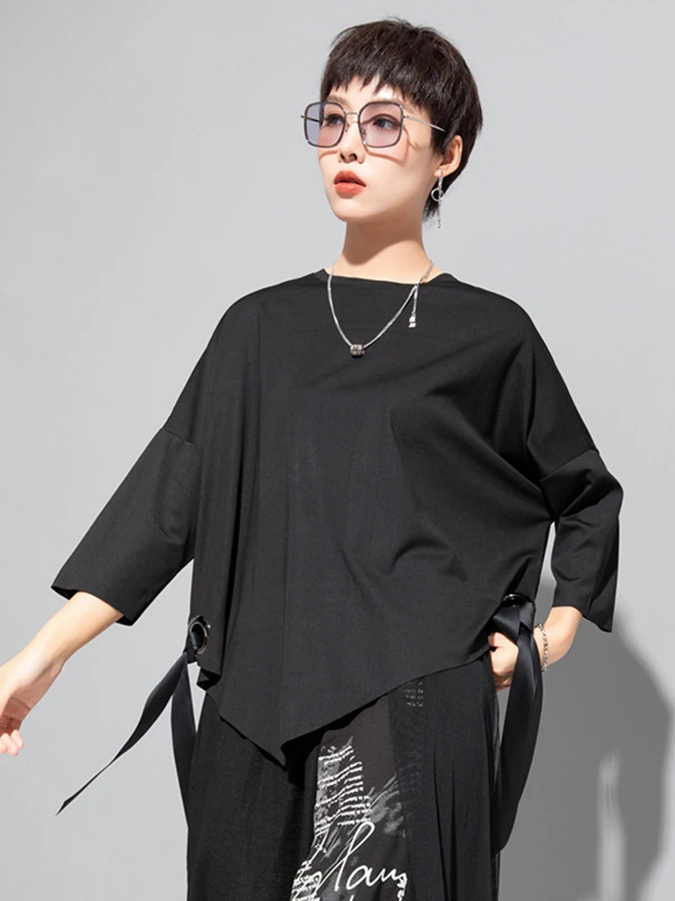 [EAM] Women Black Ribbon Big Size T-shirt New Round Neck Three-quarter Batwing Sleeve Fashion Tide Spring Autumn 2024  1DF8422