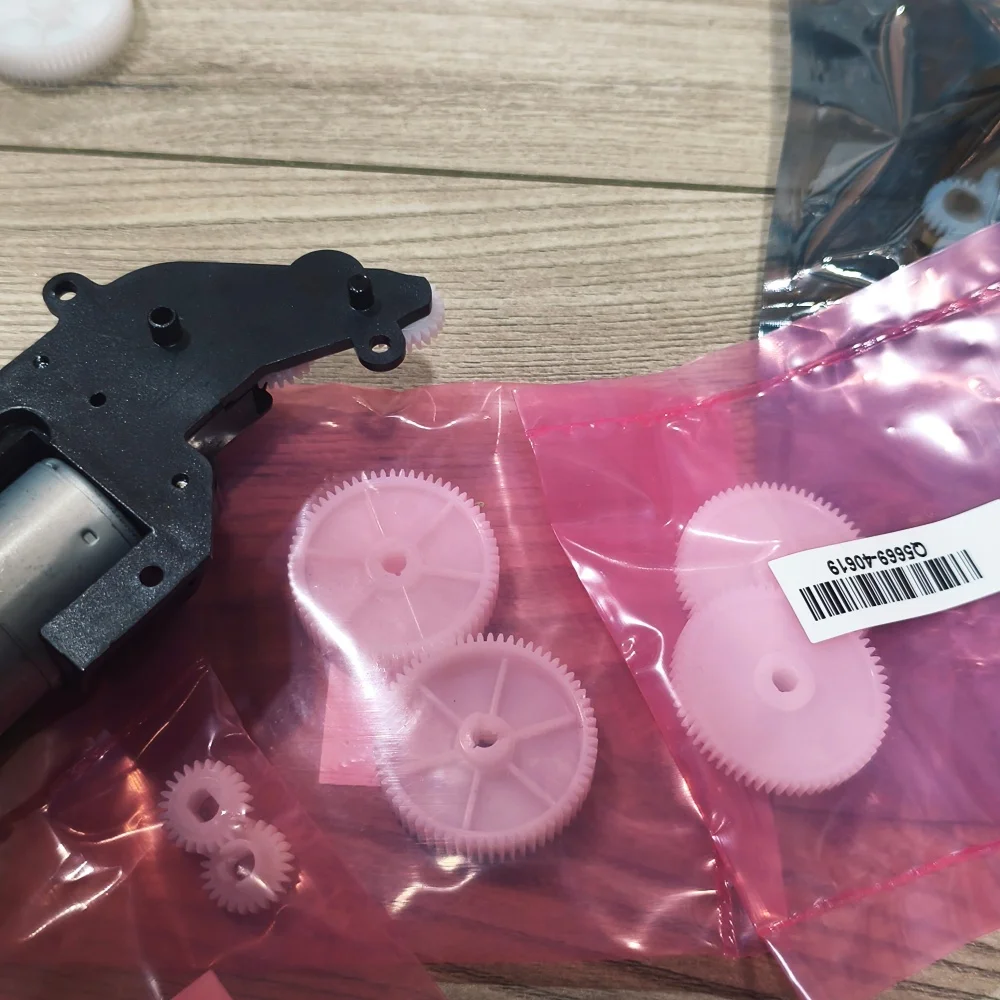 

Q6718-67017 Двигатель звездочки для Designjet T610 T620 T770 T790 T795 T1100 T1200 T2300 Z2100 Z3100 Z3200 Z5400