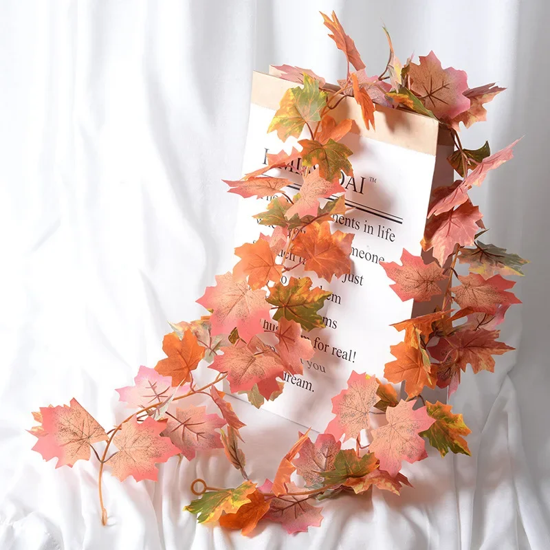 

1.7M Artificial Fall Maple Leaf Garland Fake Plants Autumn Decor Leaves Vine for Thanksgiving Halloween Festivals Wedding Decora