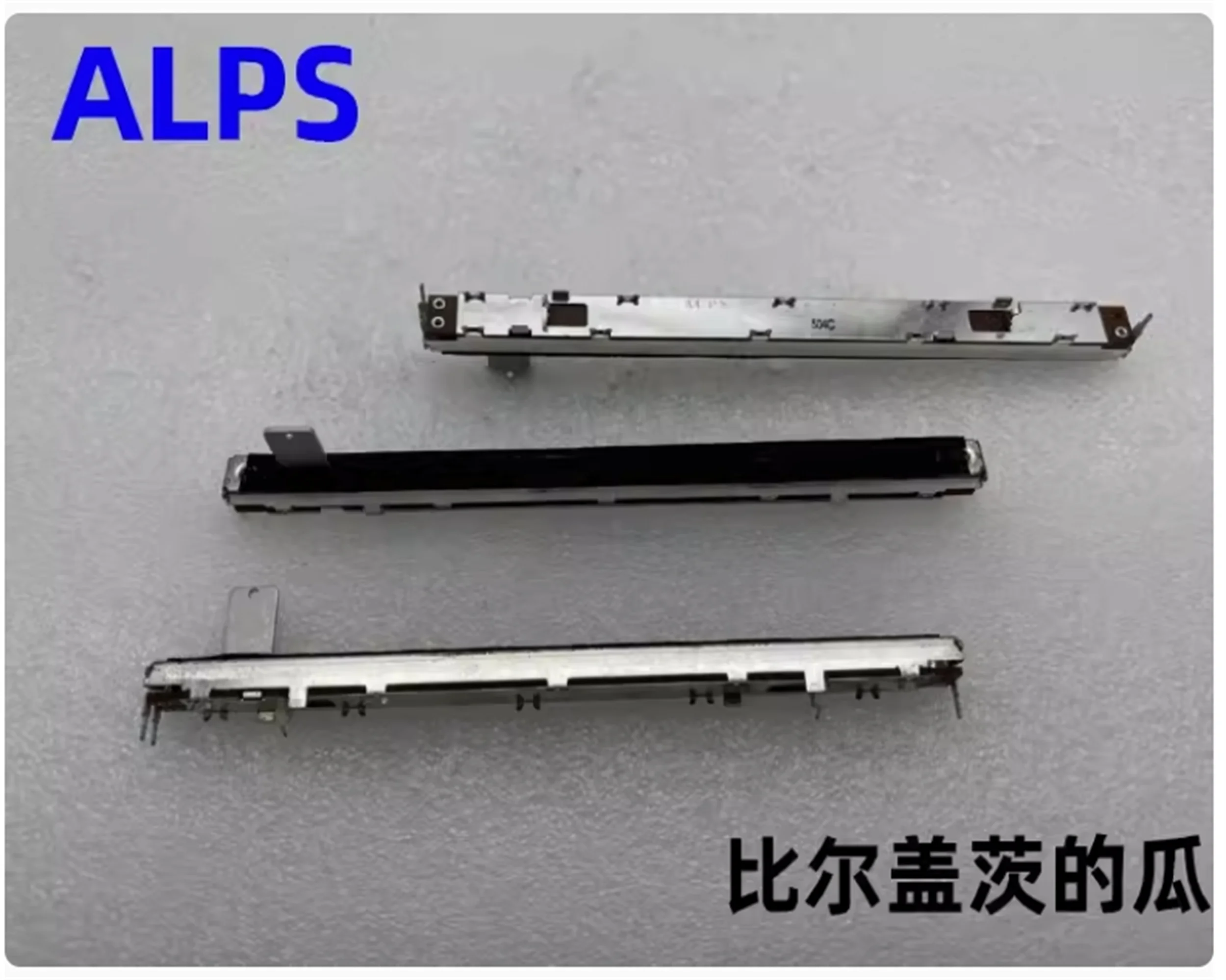 1 PCS ALPS Alps RSAON1S9A0K single link direct sliding potentiometer 10K axis length 12mm square axis
