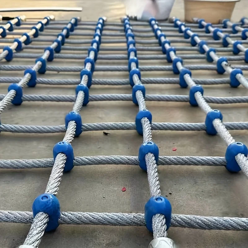 

50 Pairs of Outdoor Climbing Net Fitness Equipment Rock Climbing Nylon Safety Nets for Training and Expansion Games