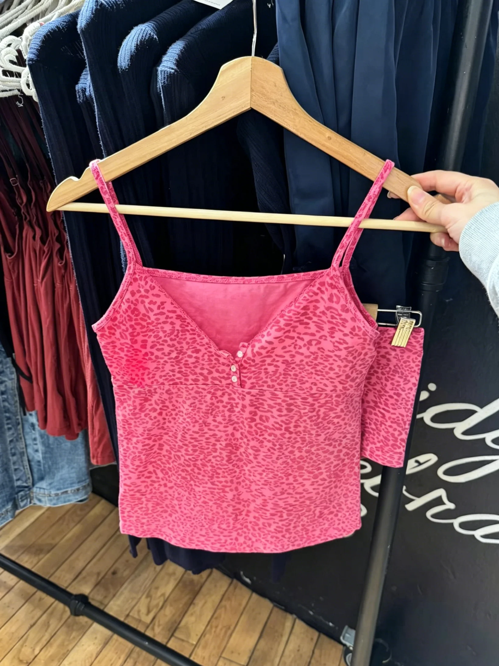 Leopard Rose Red Slim Camisole Woman Summer Three Buttons V-neck Cotton Crop Top Female Vintage Streetwear Sweet Tank Tops Y2k