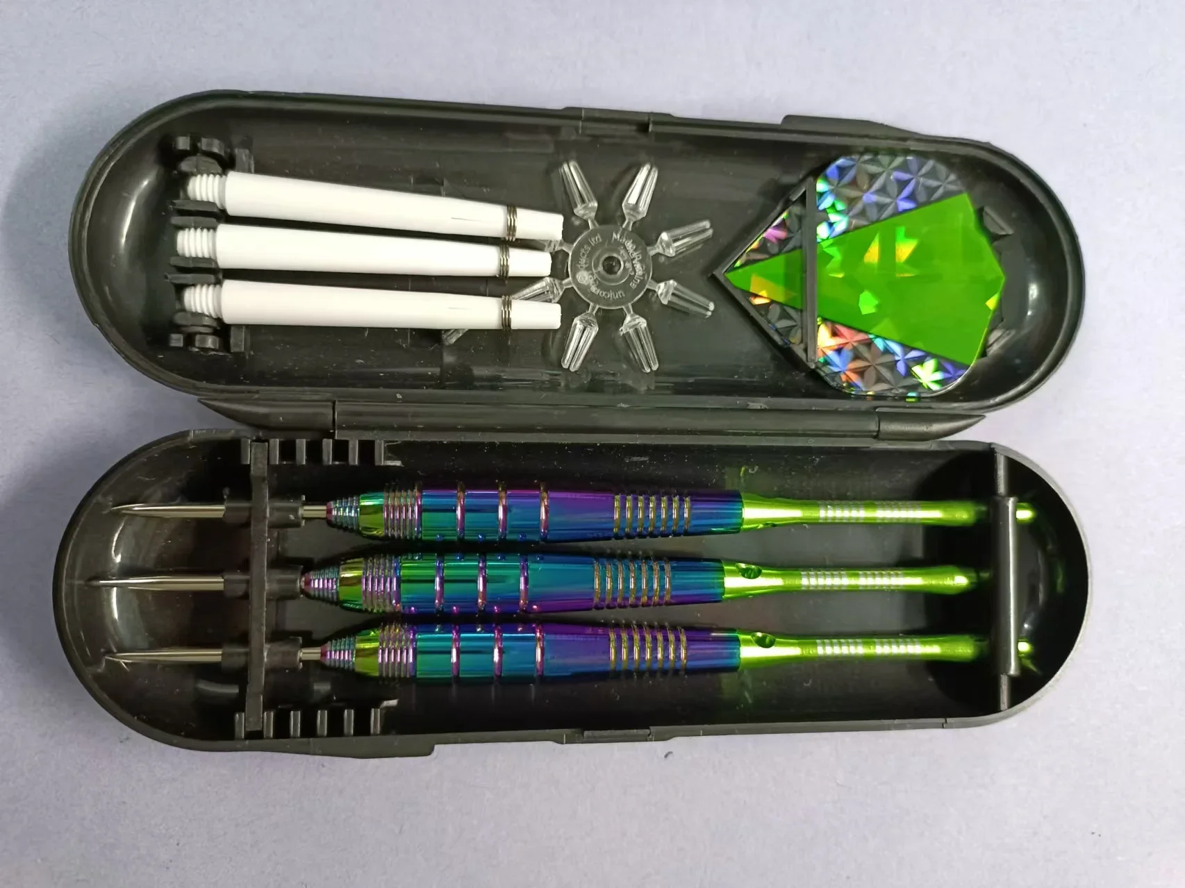 Professional Dart Set 24g Metal Steel Tip Colourful Barrel Darts with Nylon Shaft Protector Dart Set for Beginners Dart Player