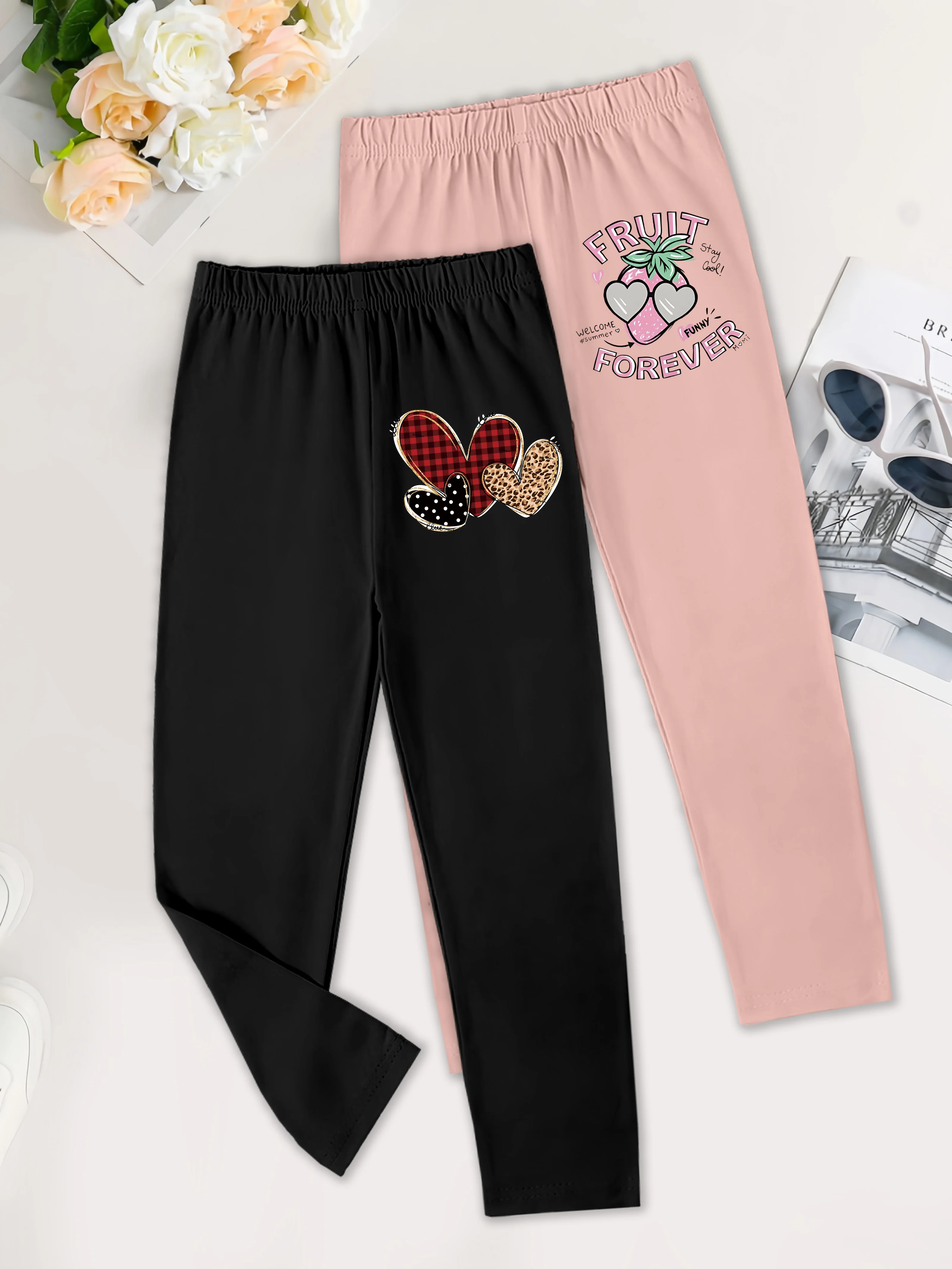 

2 Pieces, Valentine's Day, Cartoon Heart, Cartoon Strawberry Pattern Print, Cute Casual Leggings for Girls