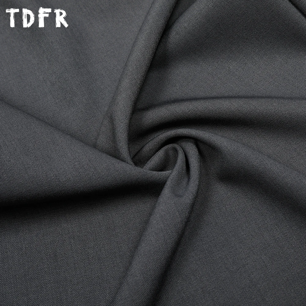 Retro ชุดลําลองกางเกงขาสั้นบุรุษจีบสีทึบ Streetwear ฤดูร้อนหลวมขากว้างสั้นกางเกงผู้ชาย