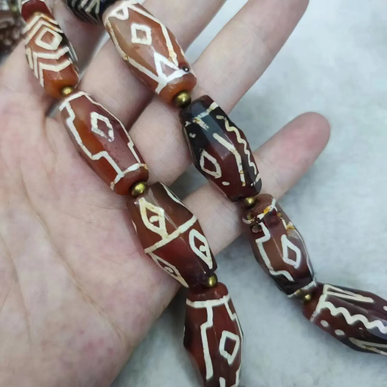 1pcs/lot natural West Asian carnelian beads necklace Millennium Mesopotamian beads Agate thread beads ancient beads ethnic group