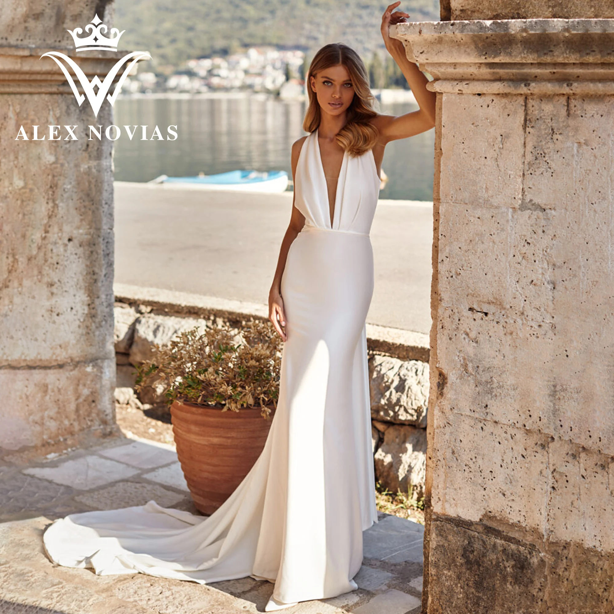 

ALEX NOVIAS Mermaid Wedding Dress 2023 Romantic Deep V-Neckline Backless Brush Train Satin Wedding Gown Vestidos Novias De Saten