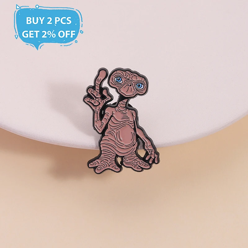 Alien Friends Enamel Pins Custom Cartoon Anime Characters Brooches Lapel Badges Clothes Punk Jewelry Gift for Kids Friends