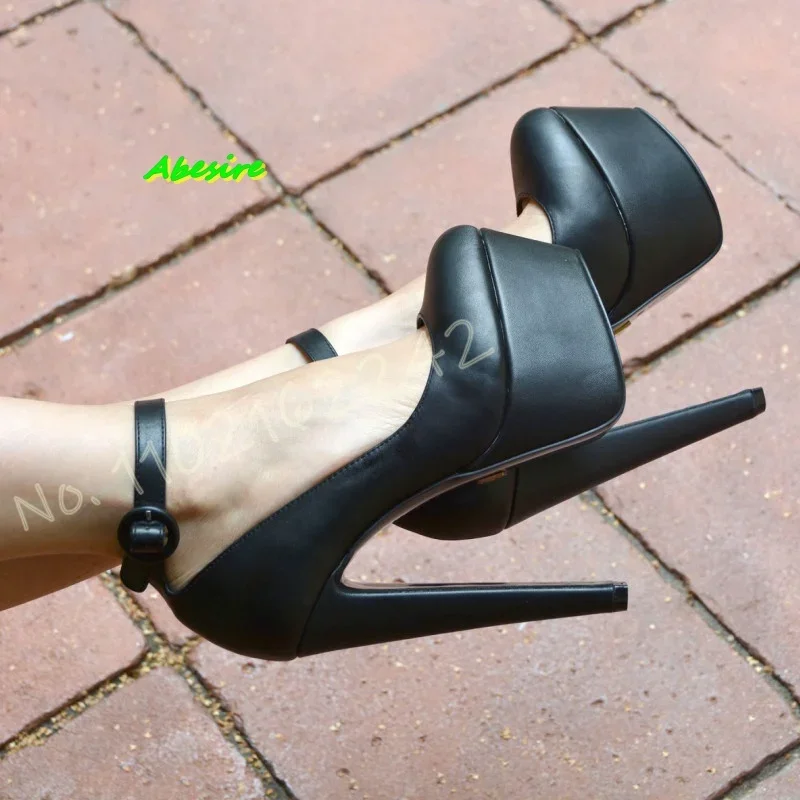 

Black Matte Platform High Heels Round Toe Super High Heel Buckle Strap Pumps Elegant Party Fashion Dinner Pumps Gladiator Autumn