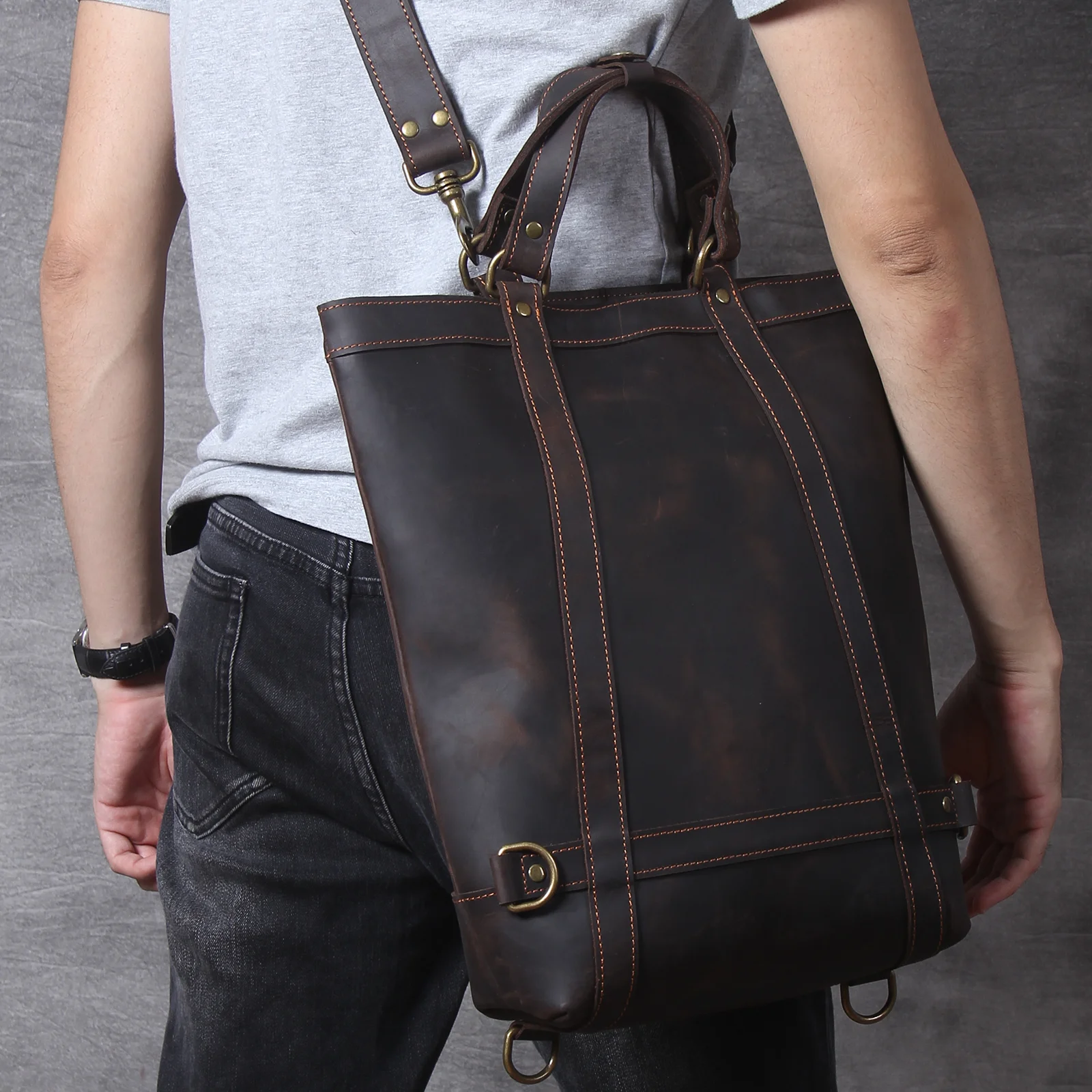 S.WORKER Vintage Vollnarbenleder Herrenrucksack 2-Wege-Tasche für Männer Echtleder Umwandelbarer Schulter- & Rucksack Tagesrucksack – Detail 5
