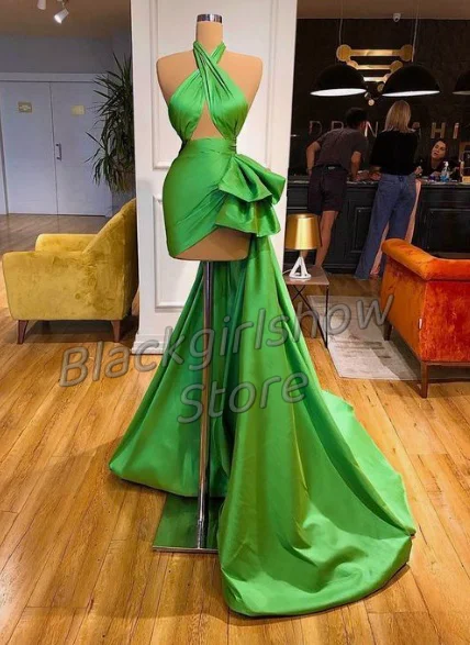 Elegant Fruit Green Short Prom Dress 2024 Women's Sexy Satin Straps With Side Train Birthday party dresses for formal occasions