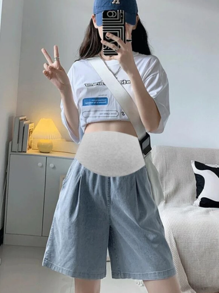 

Summer Maternity Stretched Denim Shorts High Waist Adjustable Pregnant Woman Wide Legs Shorts Fashion Knee-length Short Jeans