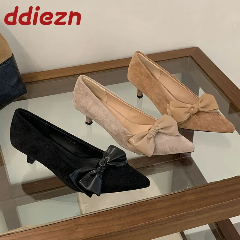 

Модные туфли-лодочки без шнуровки, женская обувь на среднем каблуке, женская обувь с узлом-бабочкой, элегантные женские туфли на каблуке с острым носком