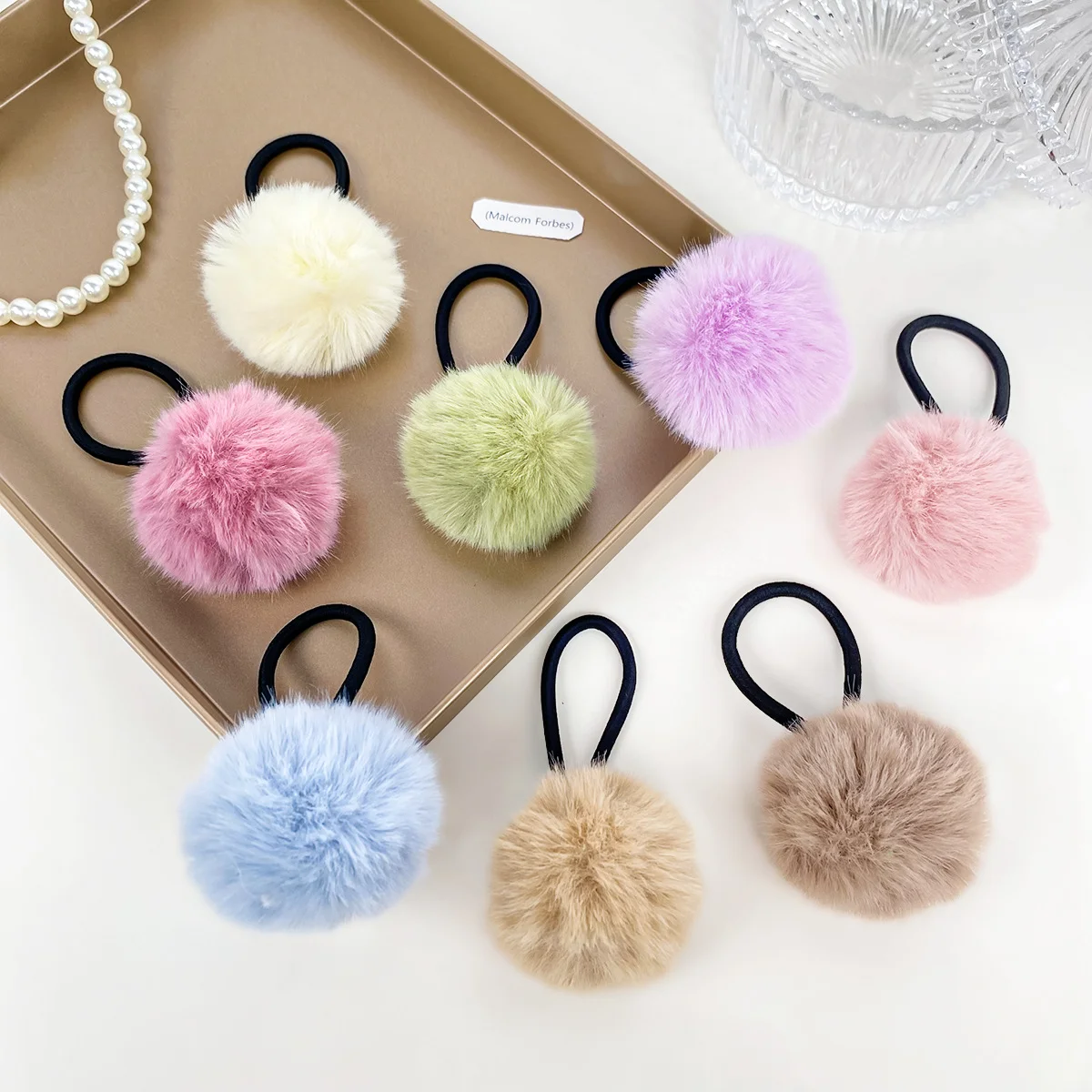 

Cream Ice Cream Ball Hair Tie Ponytail Hairband Sweet and Elegant Fuzzy Ball Hair Accessory Plush High-Elasticity Hair Elastic
