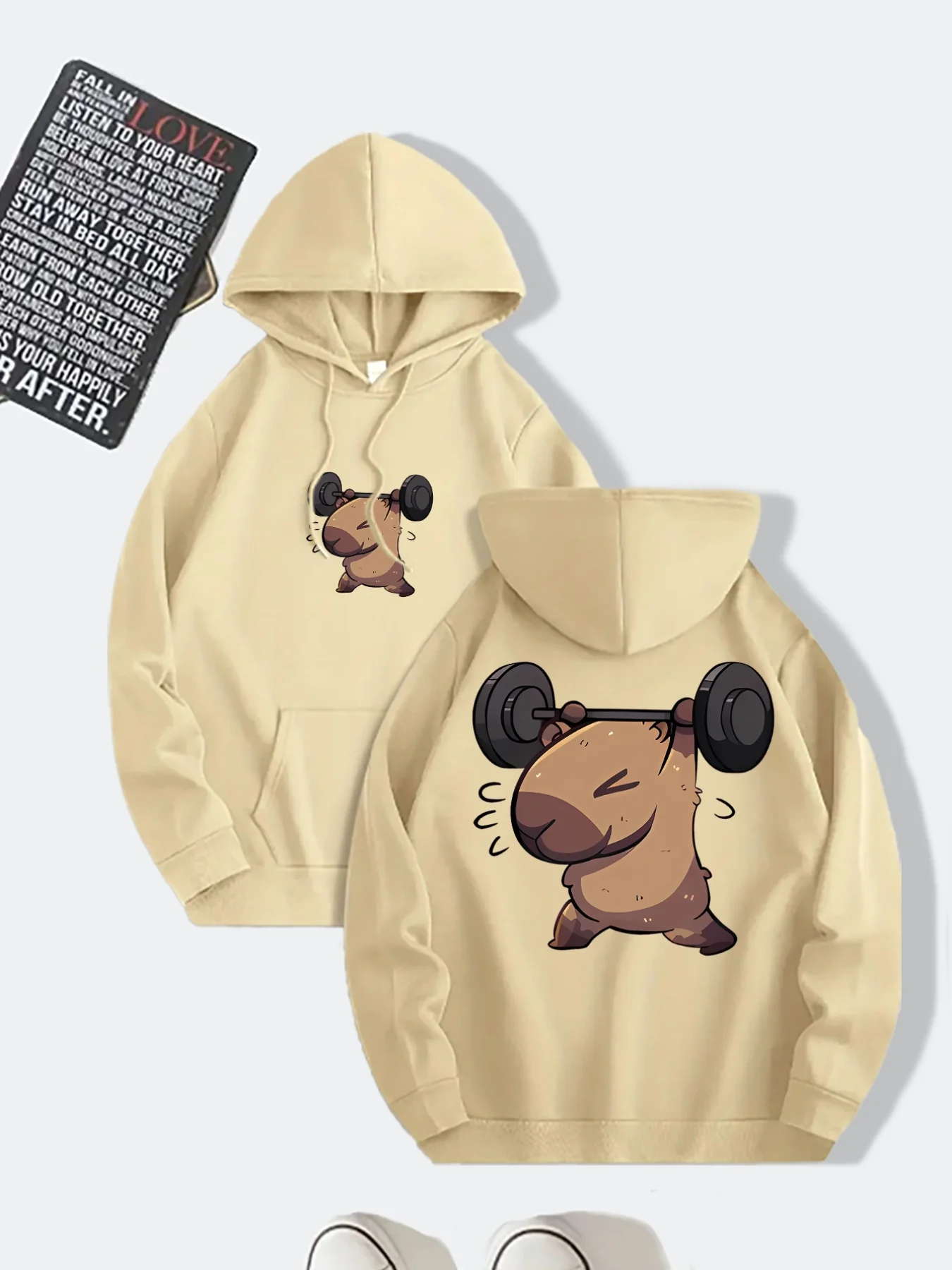 Мужская бежевая толстовка с принтом собаки и гантелей из мультфильма — повседневный пуловер на шнурке с карманом-кенгуру