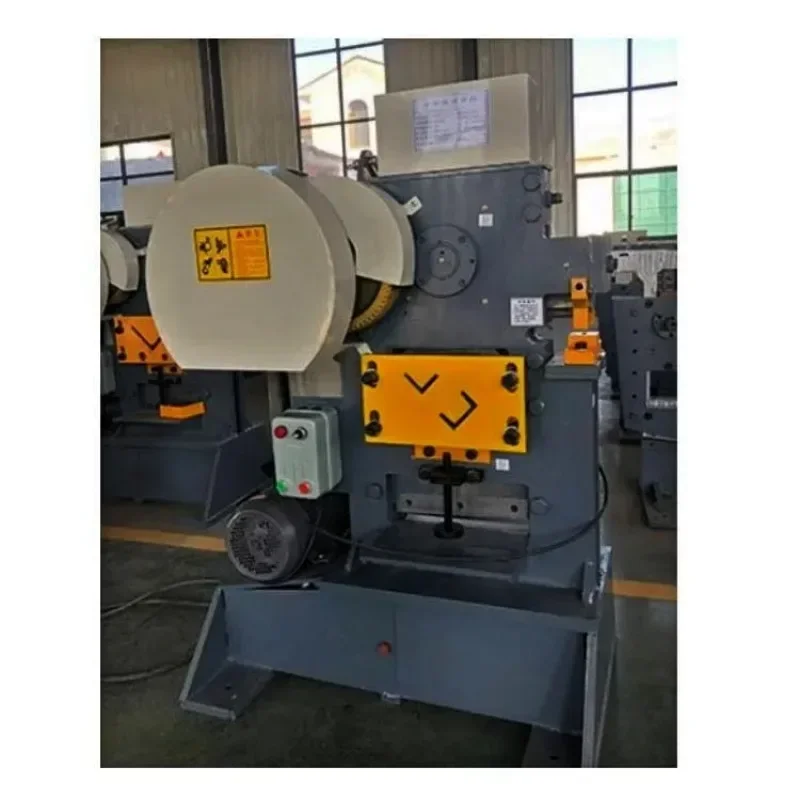 Automatic Multifunctional Hydraulic Joint Punching and Shearing Machine Metal Fabrication Equipment