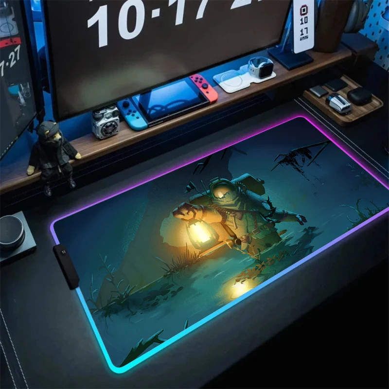 Mousepad RGB Anime Large Mouse Pad Xxl Outer Wilds Backlight Gamer Keyboard Mat Pc Accessories Desk Protector Gaming Mice Mats