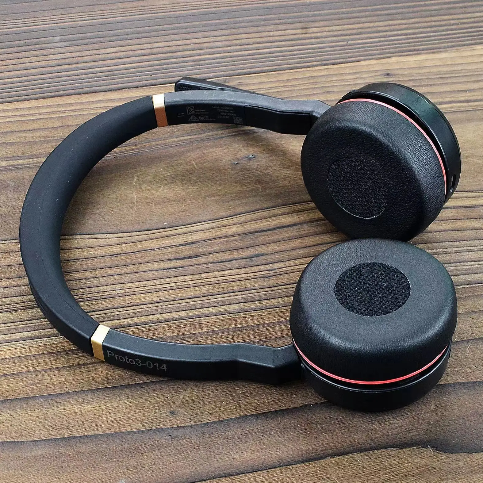 Nauszniki do słuchawek Jabra Evolve 75/75+/75 UC Wymienne poduszki nauszne z miękkiej pianki z pamięcią kształtu — zdjęcie produktu 6