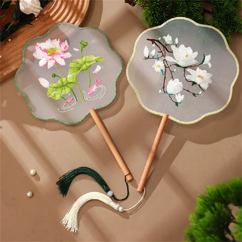 Flower Embroidered Silk Round Fan Chinese Hand Fans with Wooden Handle Tassel Wedding Party Dance Accessories Home Decor