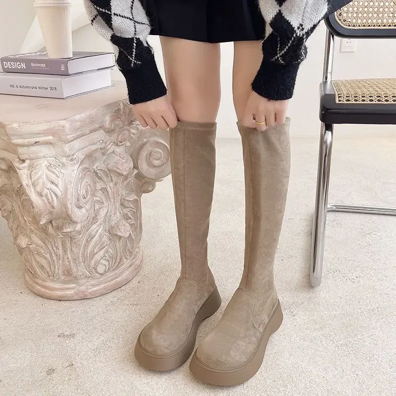 

Женские высокие сапоги до колена, теплые женские длинные сапоги большого размера, эластичные модные трендовые сапоги в стиле ретро, 2024 г., акция, предложение Y2k Pu