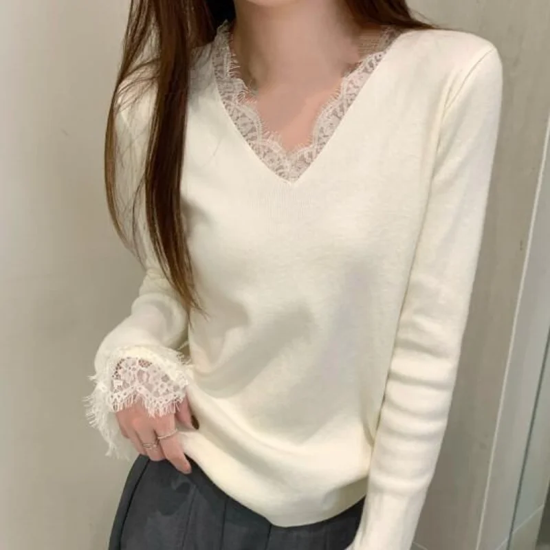 Kawaii Girl Fashion Tops Studente Cartoon Abbigliamento casual da donna Interno maglione lavorato a maglia Moda donna Sexy scollo a V Maglieria Cartoon