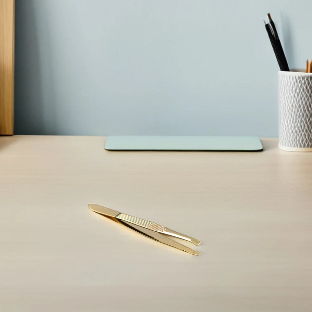 

2Pcs Precision Eyebrow Tweezers Stainless Steel Gold Finish Brow Grooming Kit for Women Makeup Travel Essentials