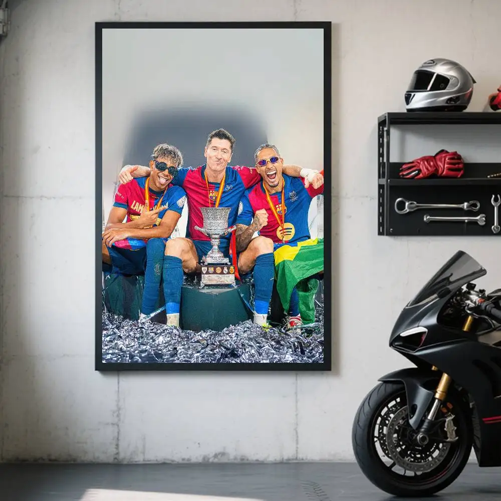 1 Stück FC Barcelona gewinnt den Titel Poster, selbstklebender, wasserfester Papieraufkleber, Wanddekoration für Kaffeehaus, Bar, Zimmer – Detail 13