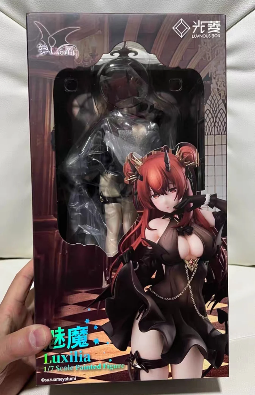 

Оригинальная абсолютно новая светящаяся коробка Dream Demon's Dance Succubus Lucilia 1/7, масштабная фигурка, модель, коллекционный подарок