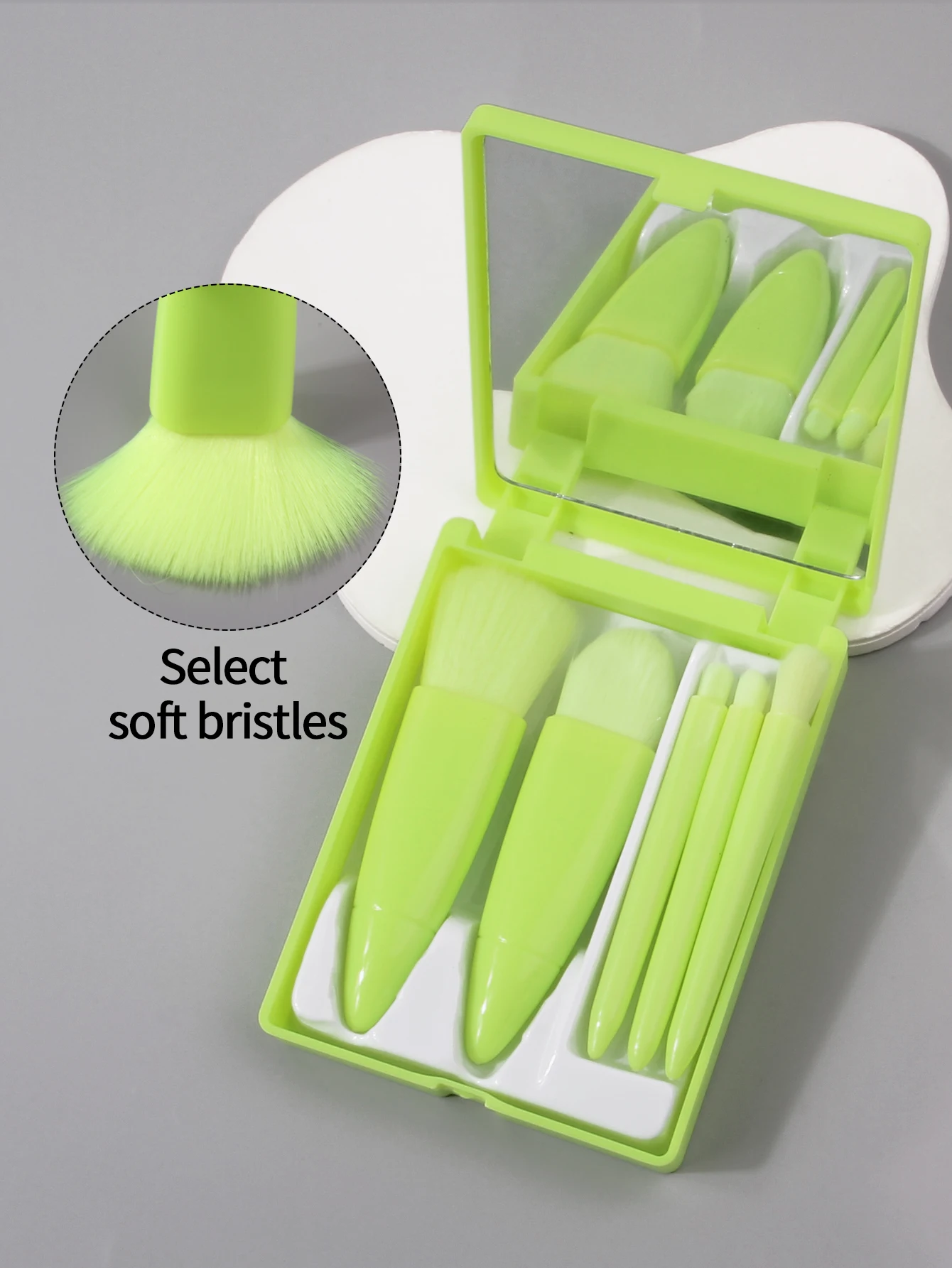5pcs Mini Travel Portable Makeup Brush With Mirror Makeup Box,Multi-PurposeFoundation Make-Up Brush, Eye Shadow Brush,Lip Brush